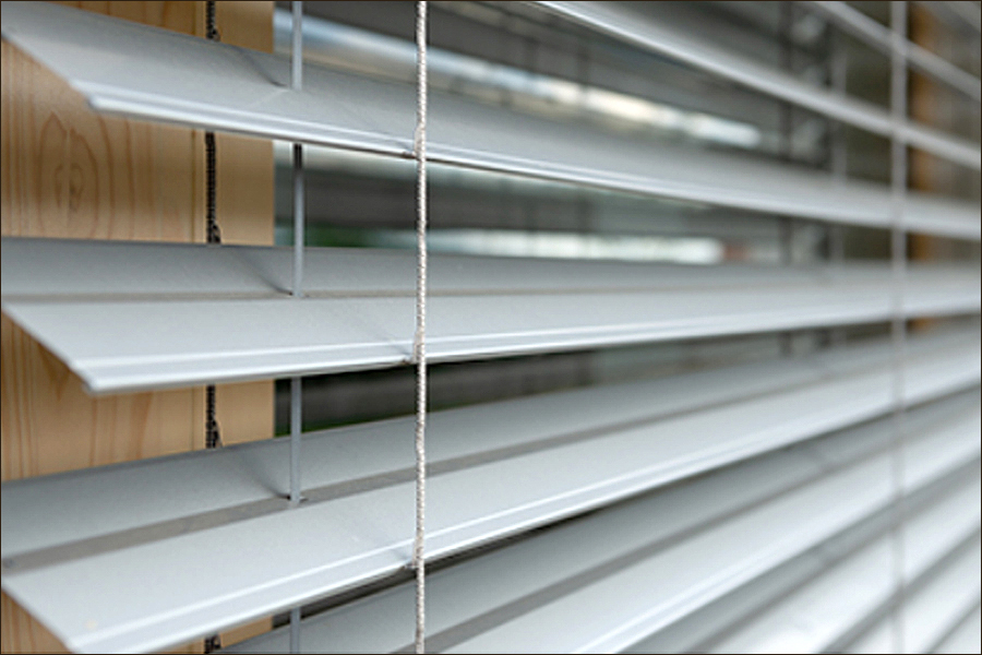 Venkovní žaluzie: Výhody, který byste měli znát